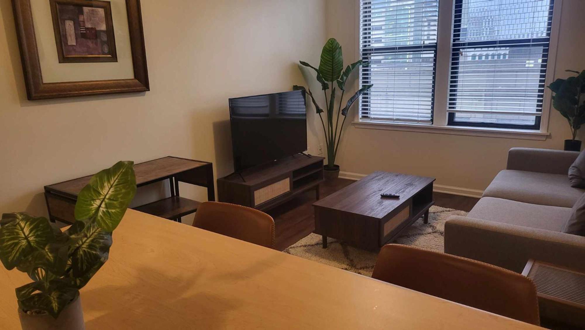Heart Of Detroit Gem! 2Br Apt Exterior photo